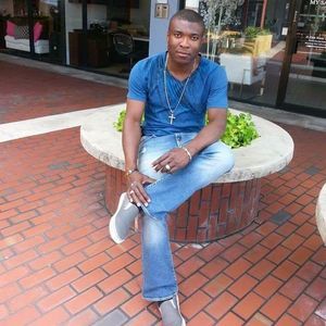 Meet your Posher, Chrisnel